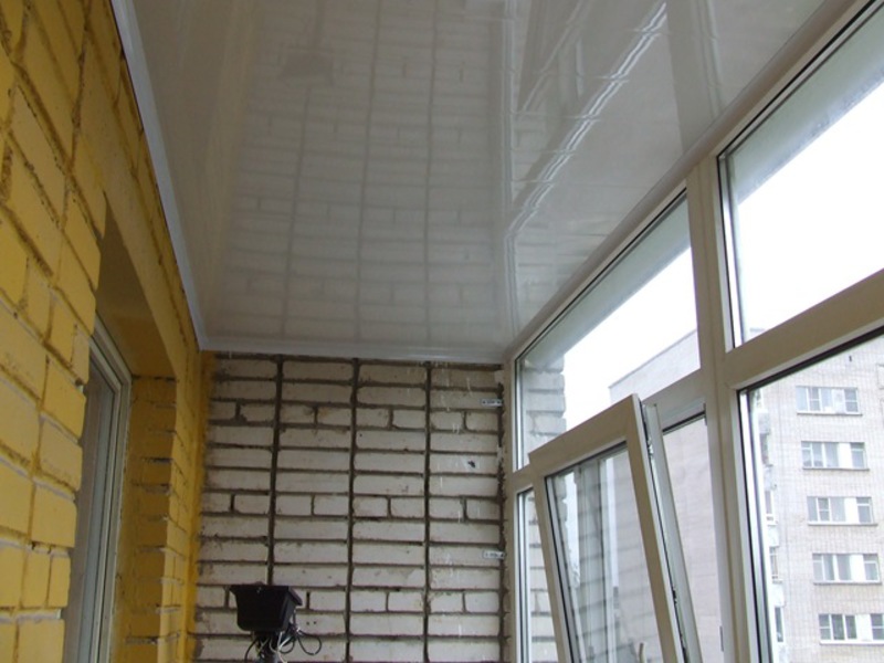 Технология отделки потолок пластиковыми панелями