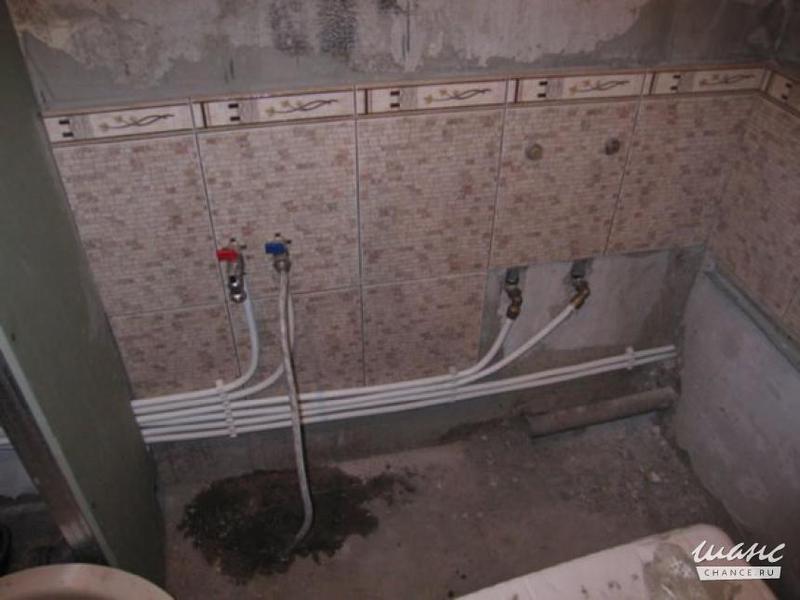 Особенности зашивки канализационных трубопроводов в туалетеОсобенности зашивки канализационных трубопроводов в туалете